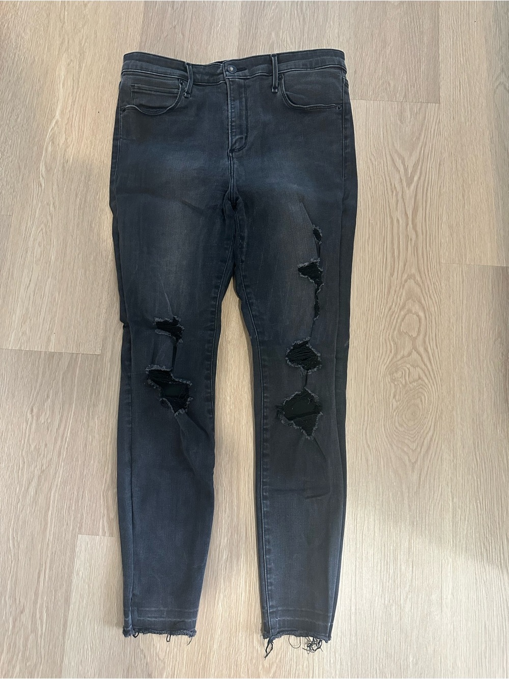 Abercrombie & Fitch Simone Black Ripped Skinny Ankle Jeans